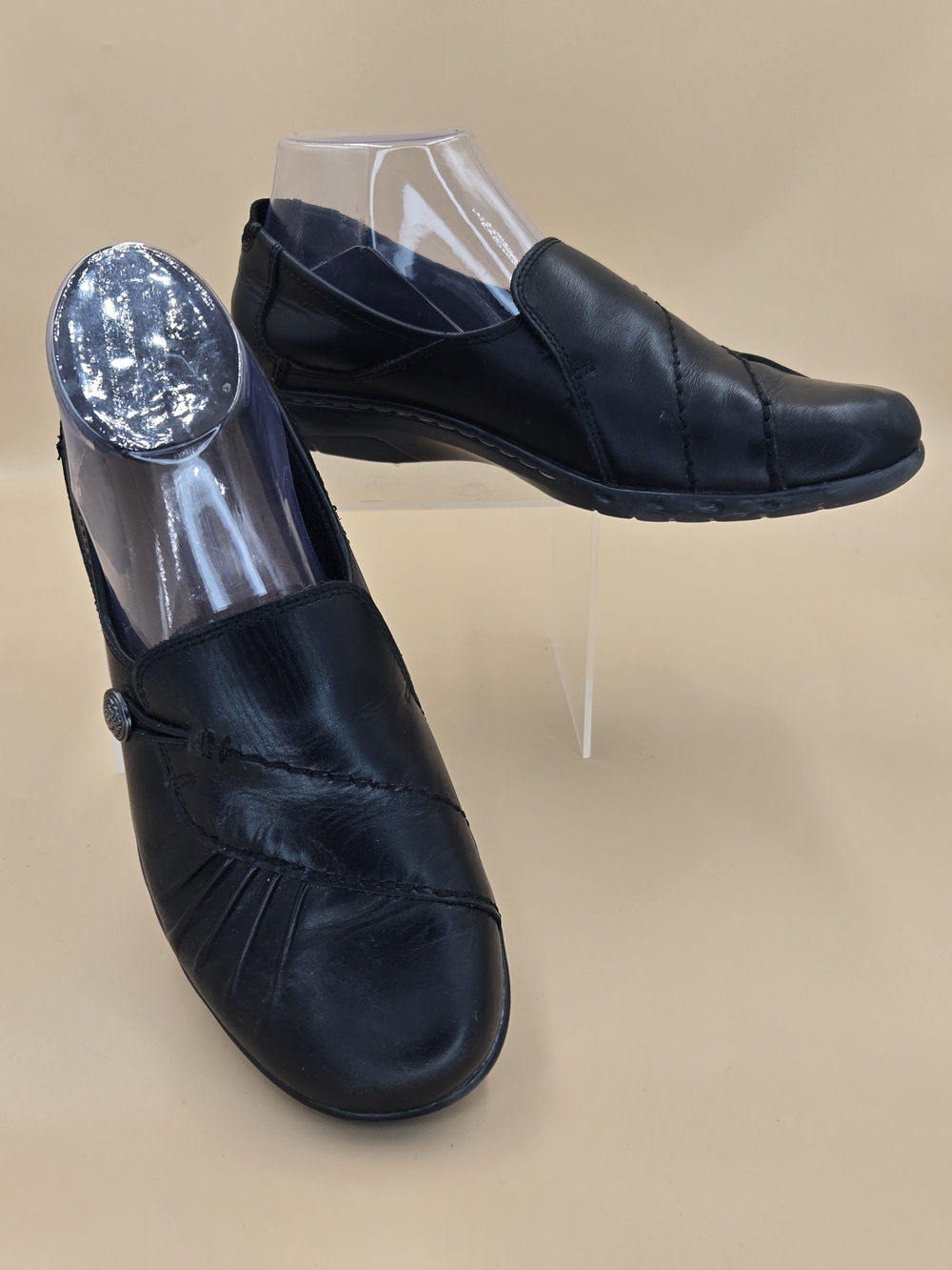 Cobb Hill Paulette Black Leather Comfort Slip-On Loafers Flats Women's Size 8.5
